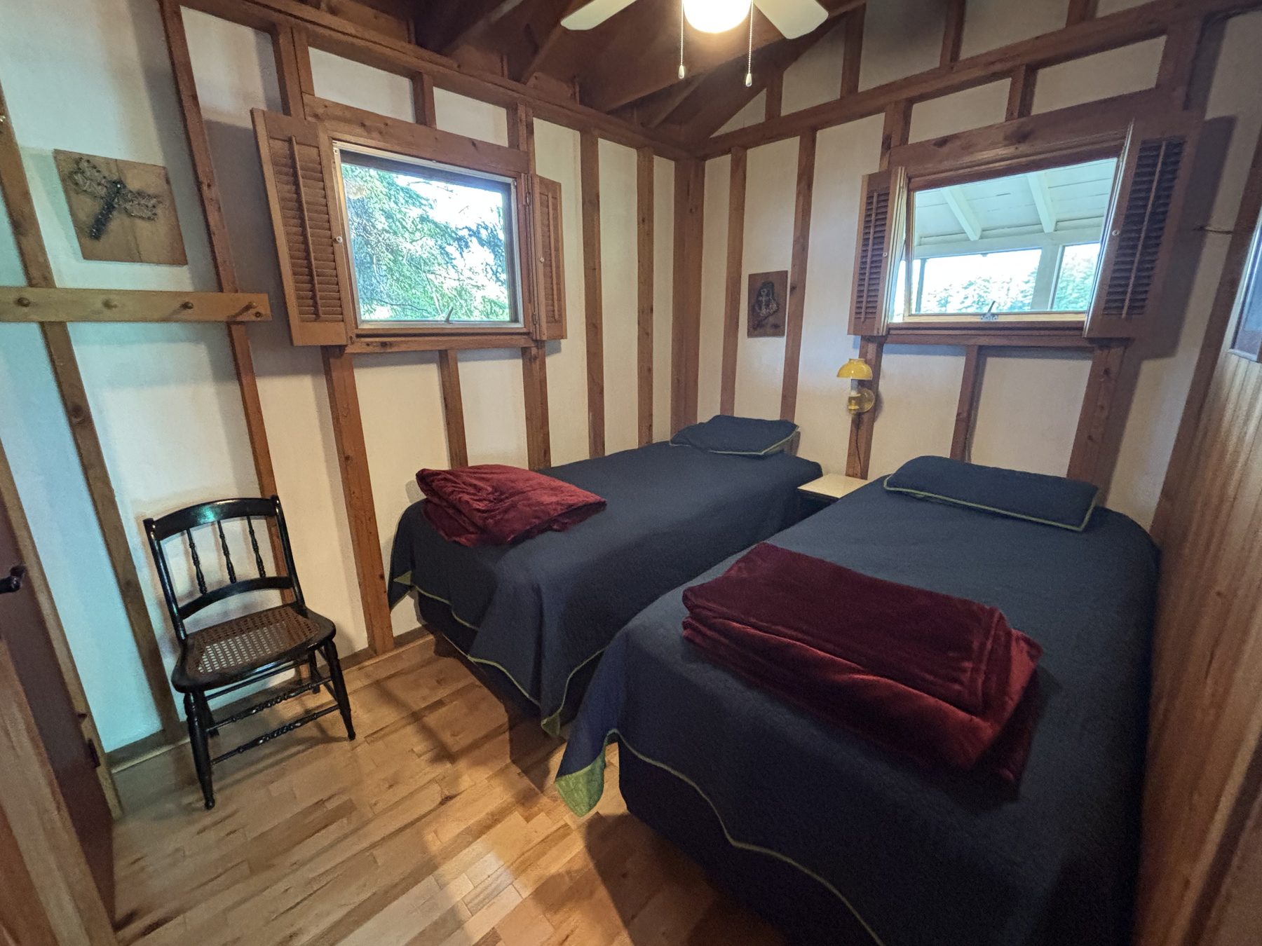 Harmony cabin twin bedroom