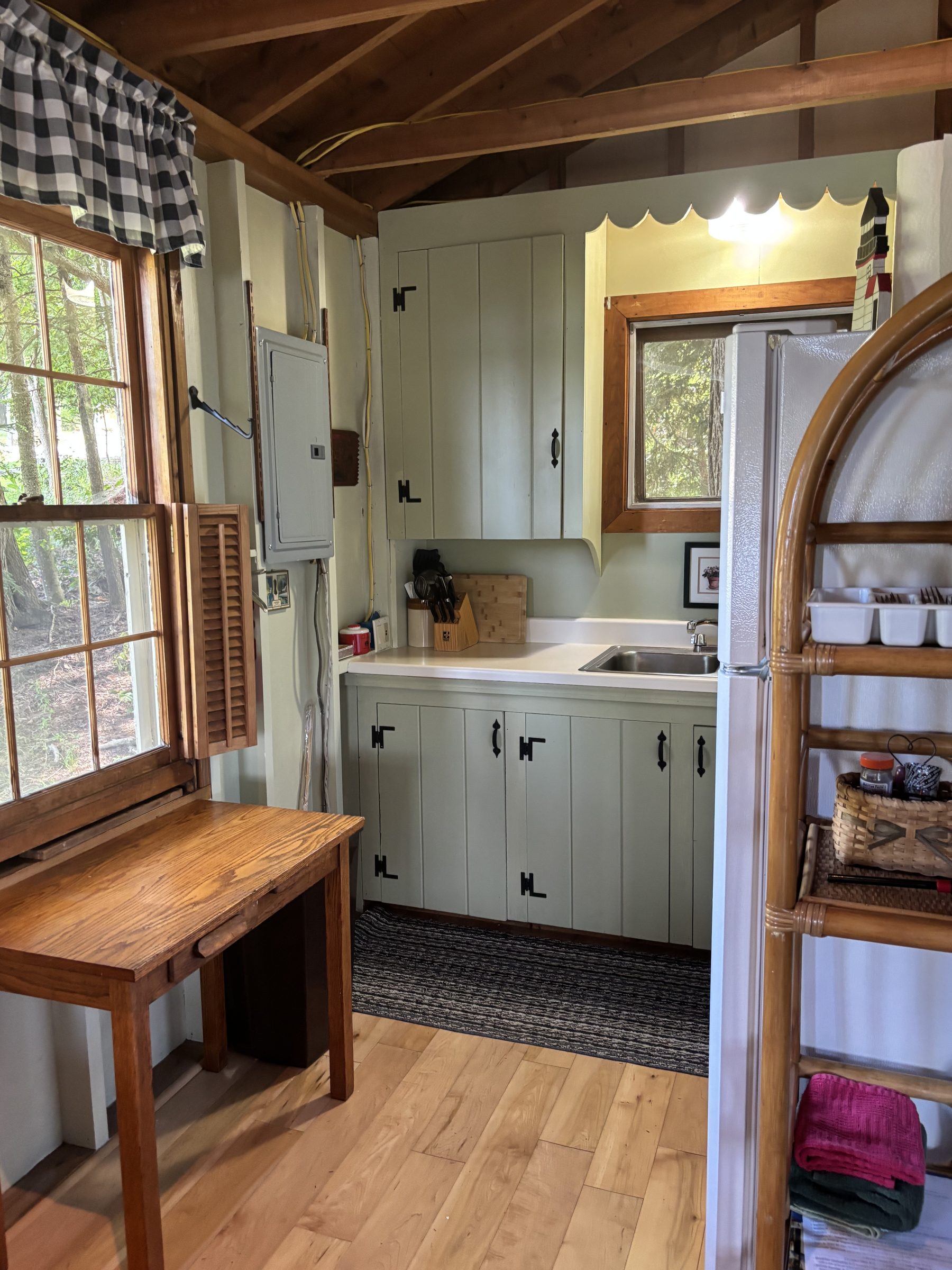 Serenity cabin kitchen